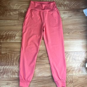 Beyond Yoga Spacedye Midi Jogger pants